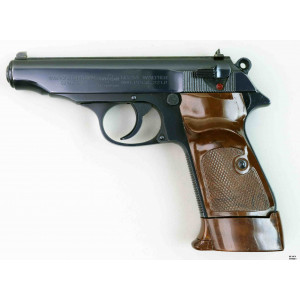 Pistola Manurhin mod. PP cal. .22 l.r. "REV. J.V. ASTROM-BJURTJARN" matr. 25092LR