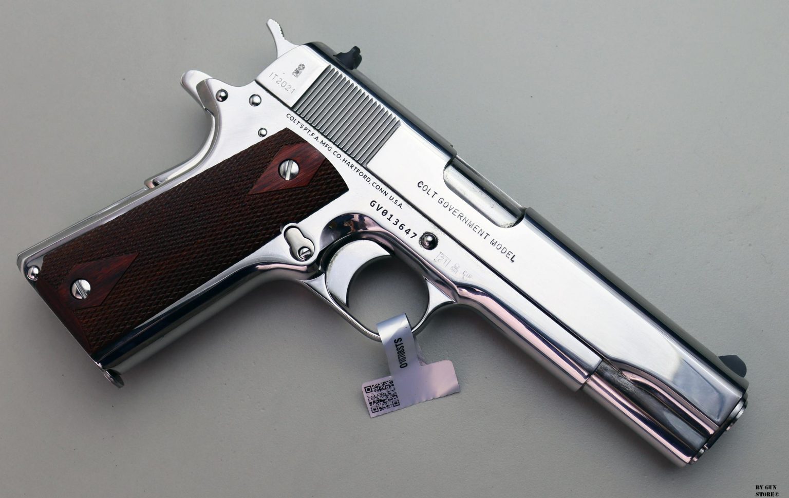 Pistola Colt mod. Government Model BRIGHT STAINLESS cal. 45 ACP - Gun ...