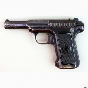 Pistola Savage mod. 1907 cal. 7,65 mm matr. 12145