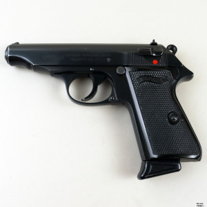 PISTOLA WALTHER MOD. PP CAL. 22 L.R. mat. 21228