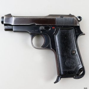 Pistola Beretta mod. 1935 cal. 7,65 mm matr. 9669BB