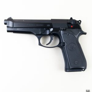 Pistola Beretta mod. 92FS anno 2004 cal. 9x19 Para matr. N99530Z