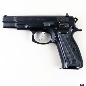 Pistola CZ mod. 75 cal. 9x19 para matr. 8024C