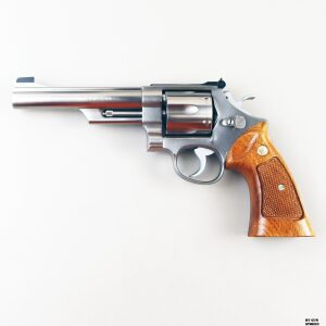 Revolver Smith & Wesson mod. 657 cal. 41 Rem. Mag. matr. AUL4713