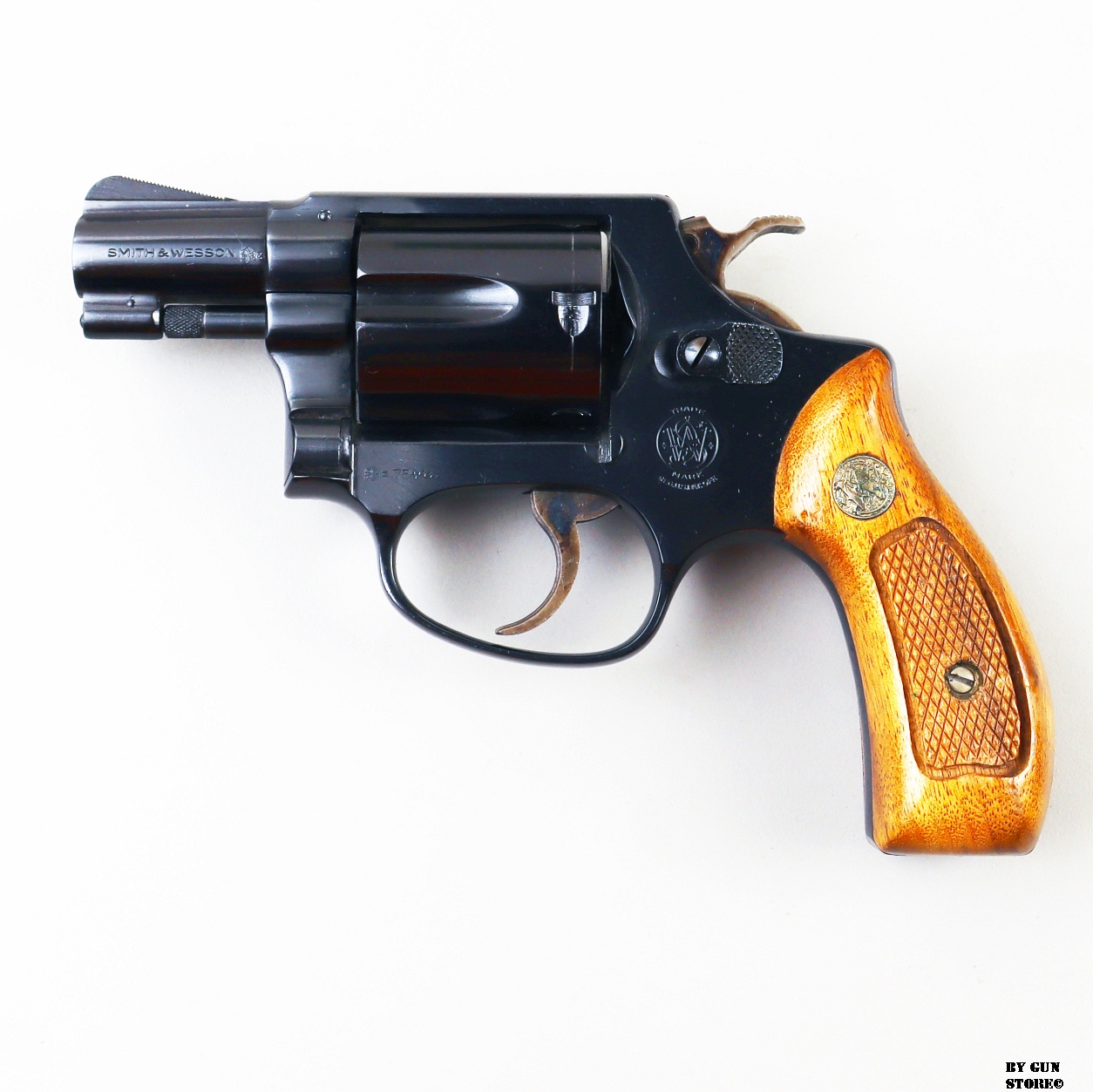 Revolver Smith & Wesson mod. 36 cal. 38 Spec. matr. J270143