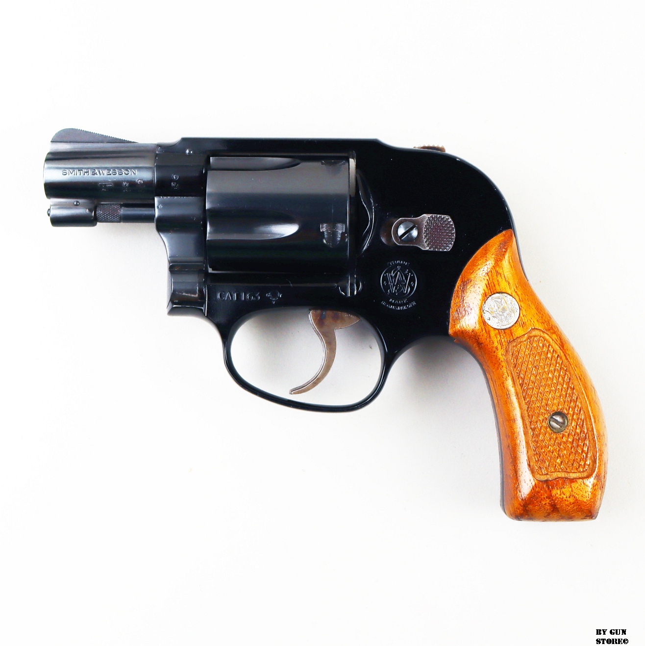 Revolver Smith & Wesson mod. 38 Airweight cal. 38 sp. matr. J730816