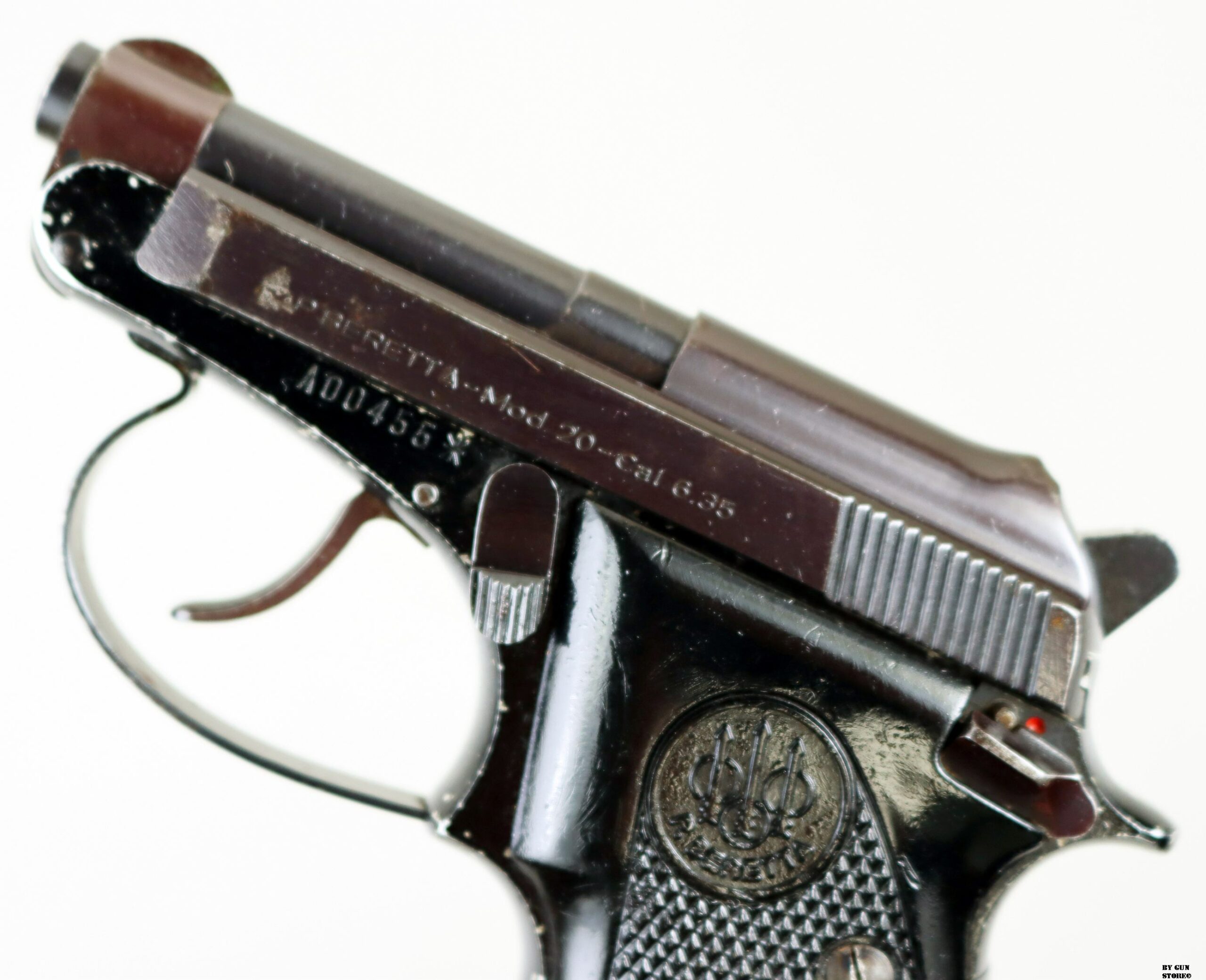 BERE A00455 MILNOV25 (6)