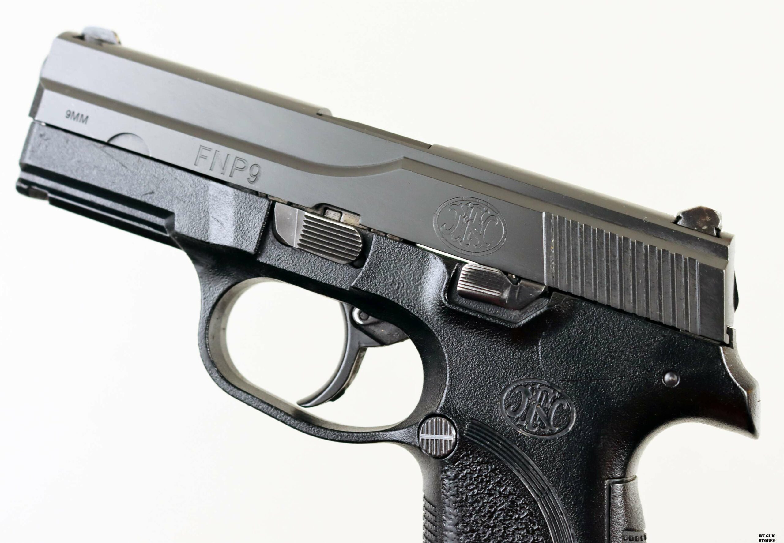 FN 71BMV02169 NOV25 (6)