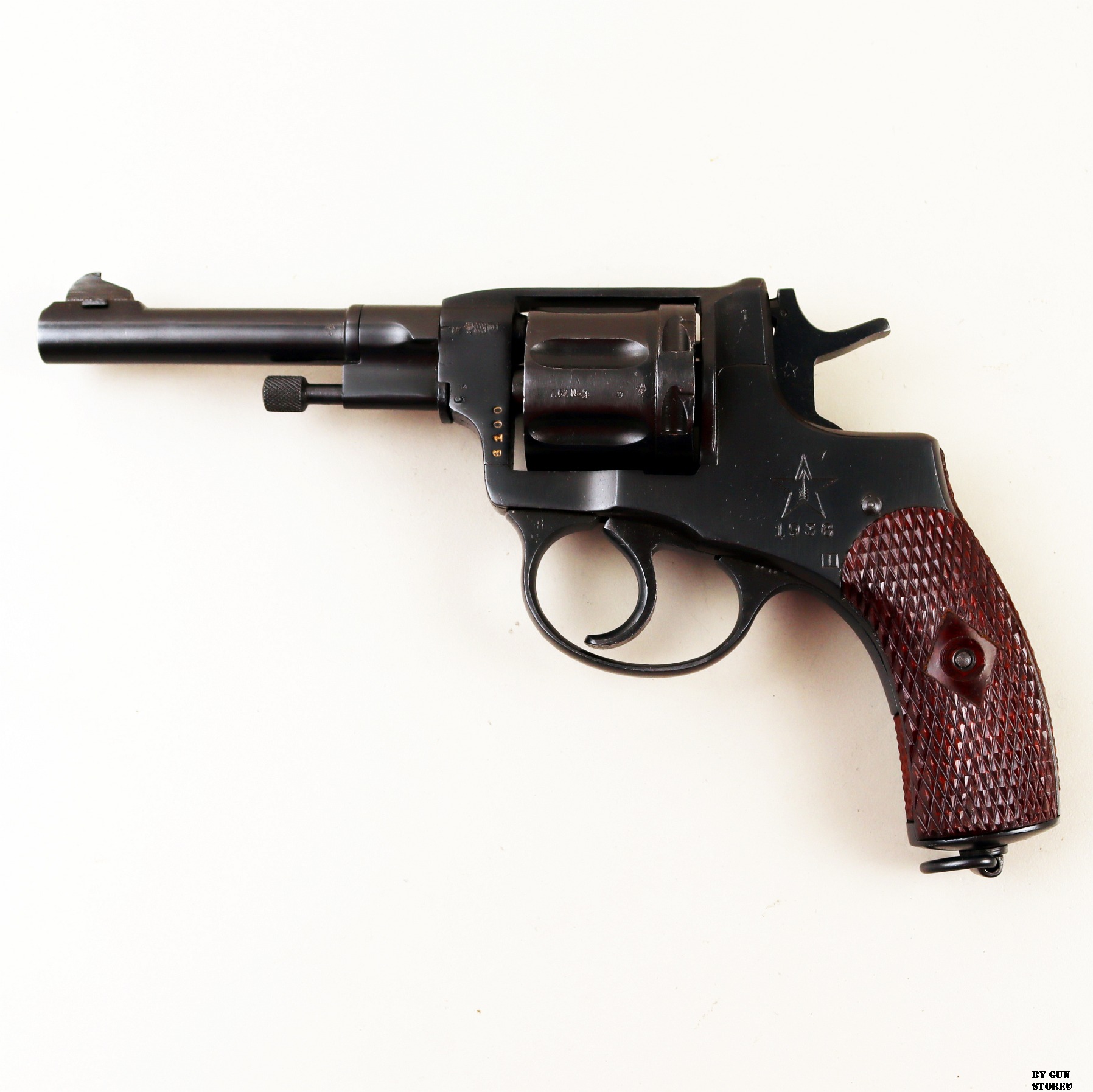 Revolver Arsenali Russi mod. Nagant 1895 cal. 7,62 mm matr. 6100