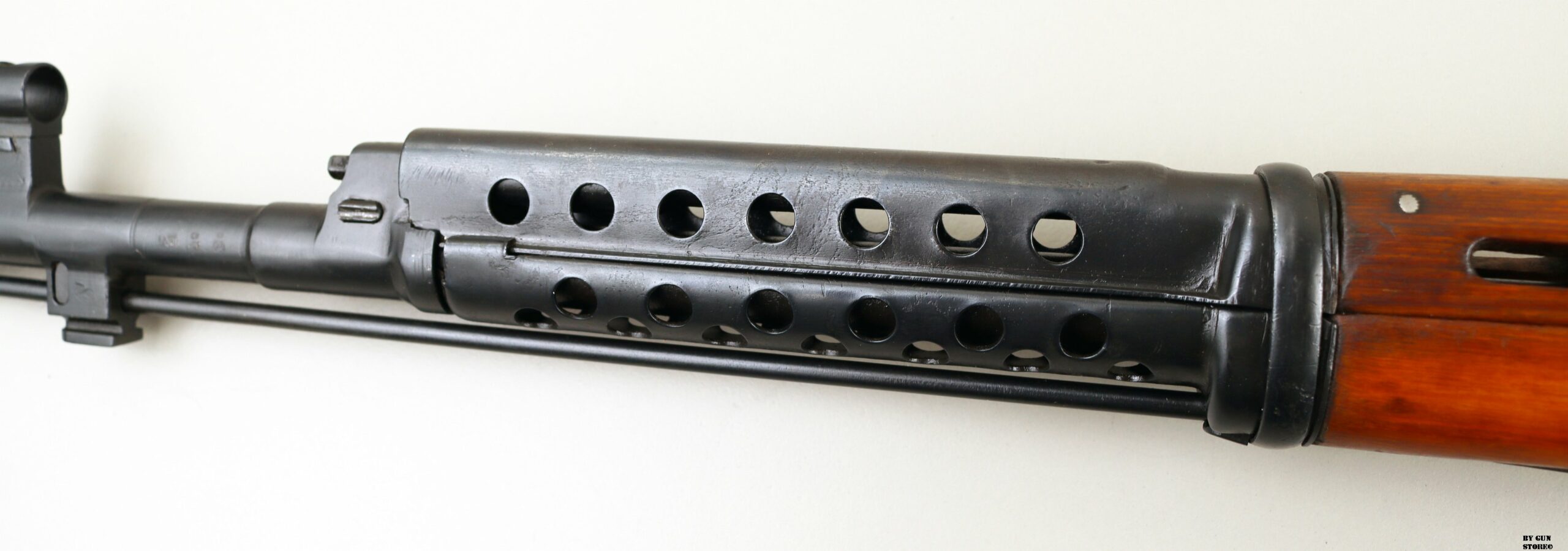 SVT40 AB246 GALNOV25 (3)