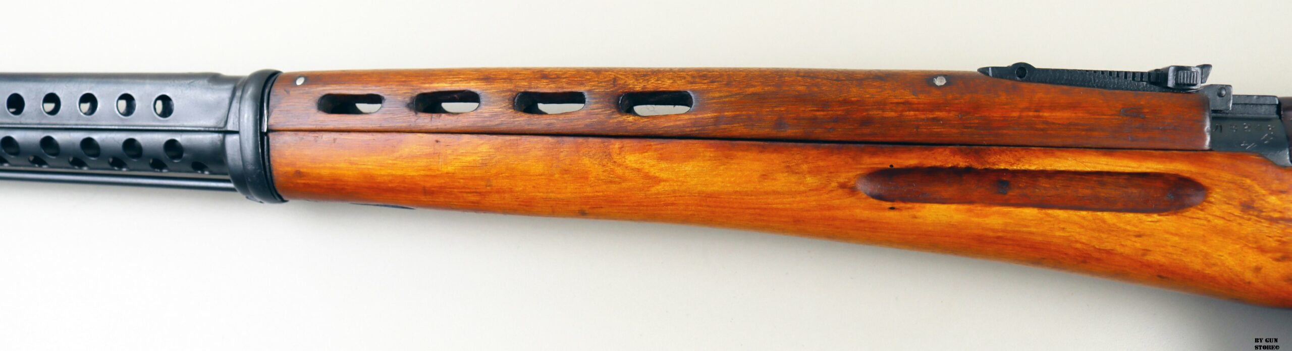 SVT40 AB246 GALNOV25 (4)