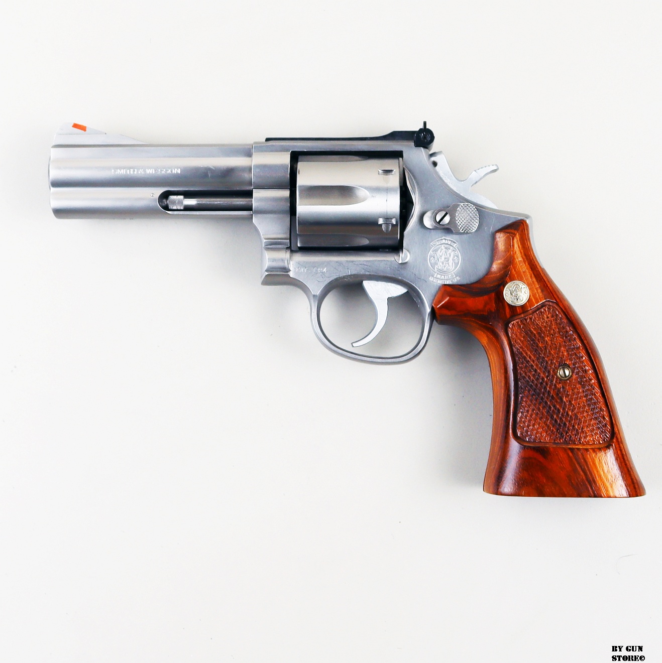 Revolver Smith & Wesson mod. 686-3 cal. 357 Mag. matr. BED4222