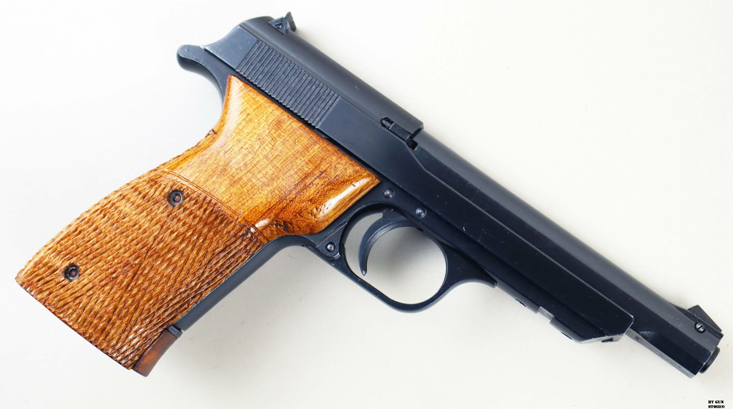 TT OLYMPIA GEN26 (4)