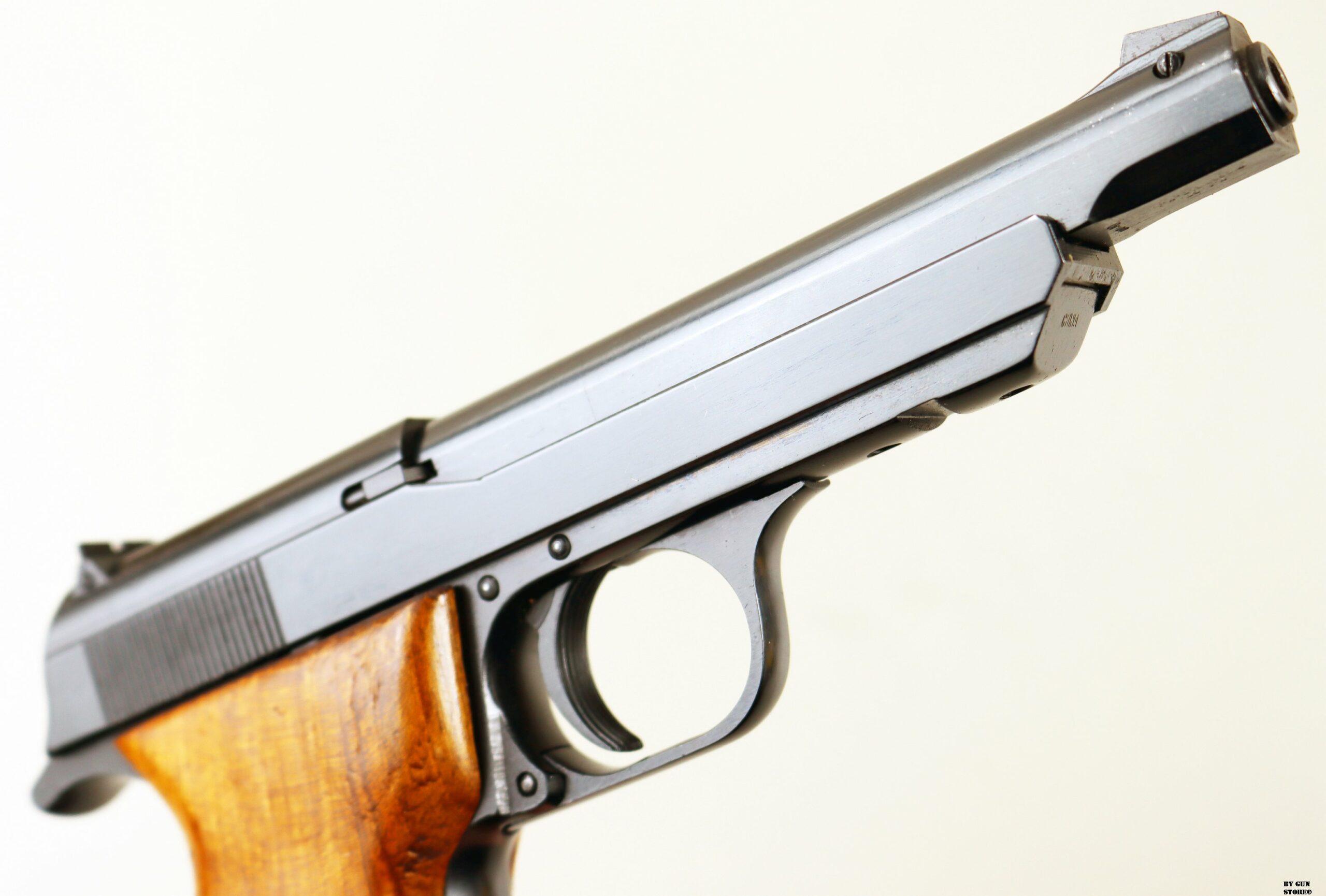 TT OLYMPIA GEN26 (7)