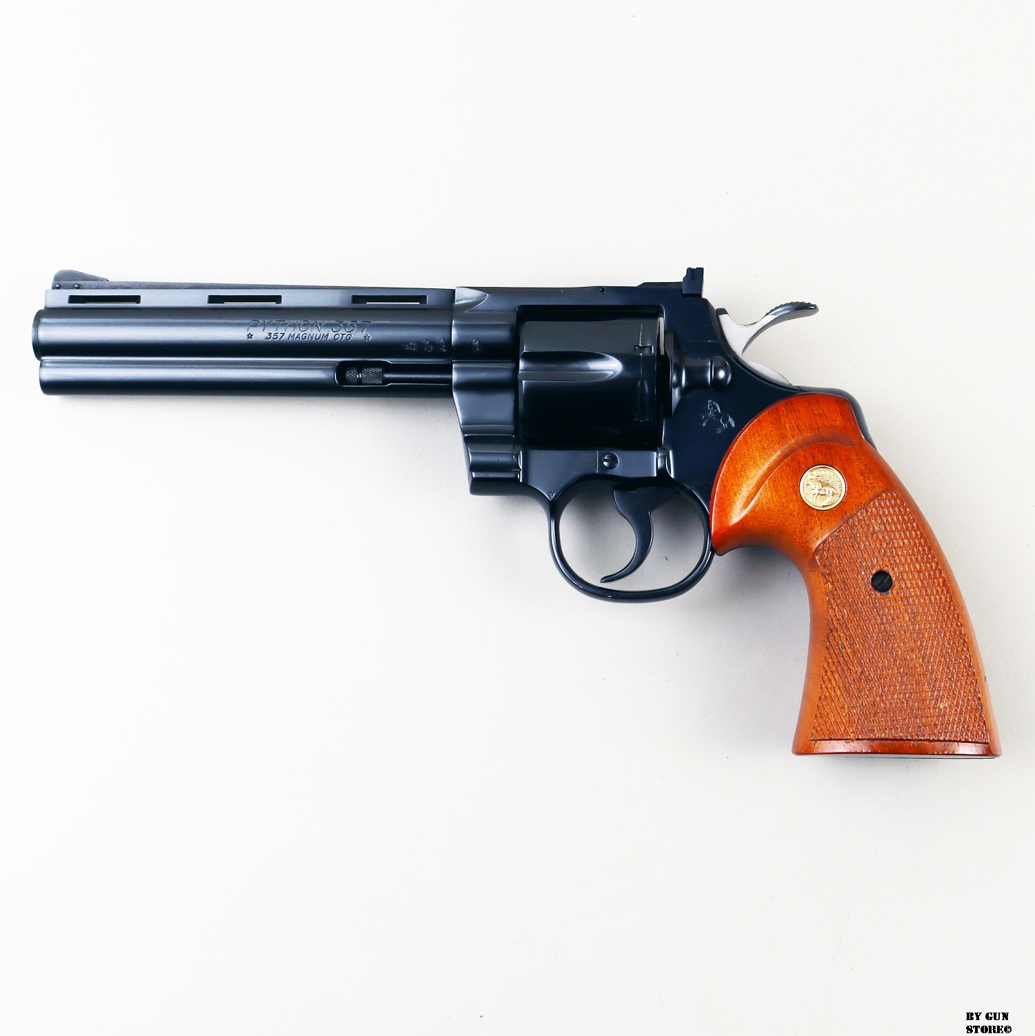 Revolver Colt mod. Python cal. 357 mag. matr. 62069E