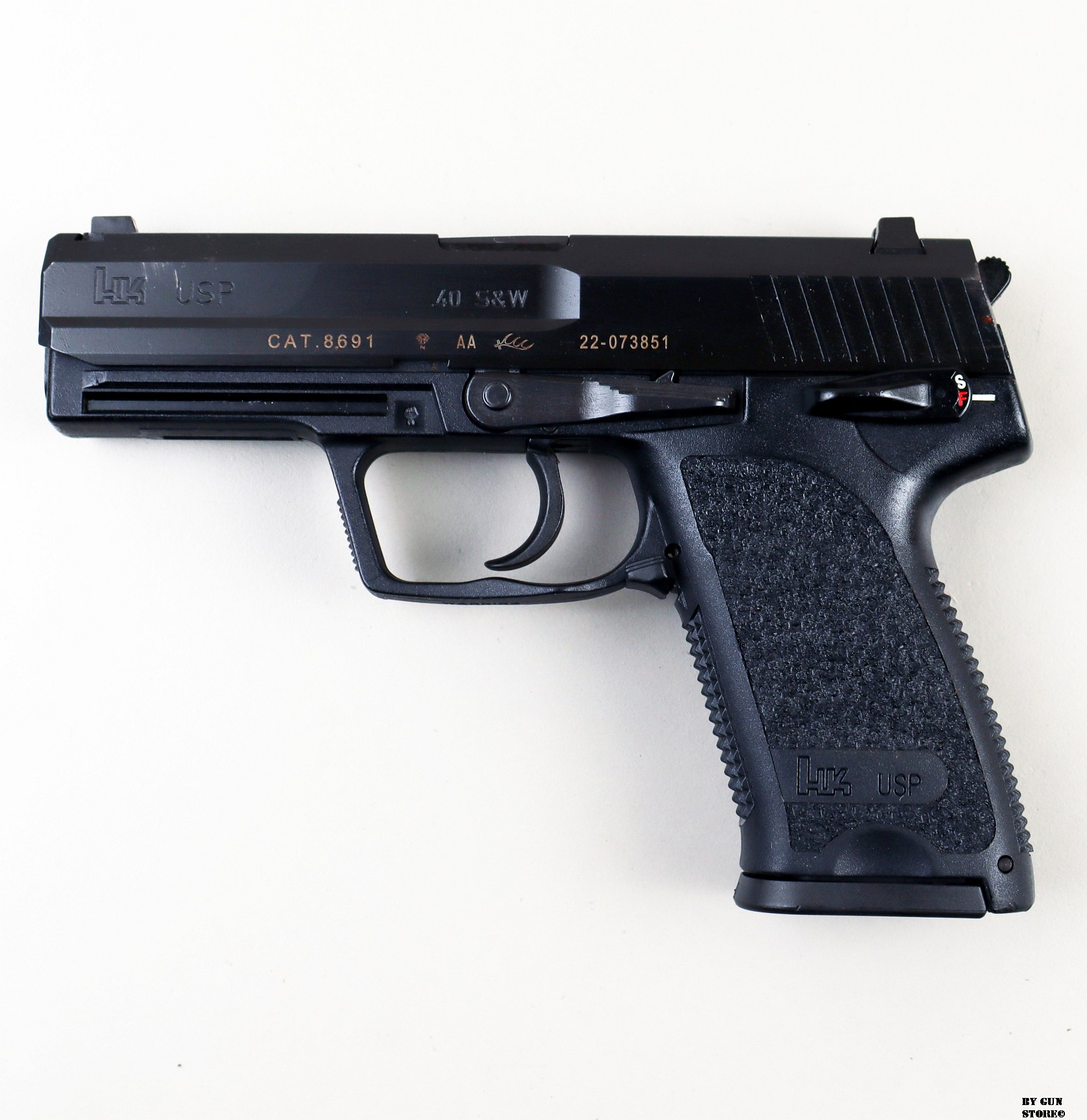 Pistola Heckler & Kock mod. USP cal. 40 S&W matr. 22-073851