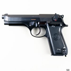 Pistola Beretta mod. 92S CARABINIERI cal. 9x21 matr. U40505Z