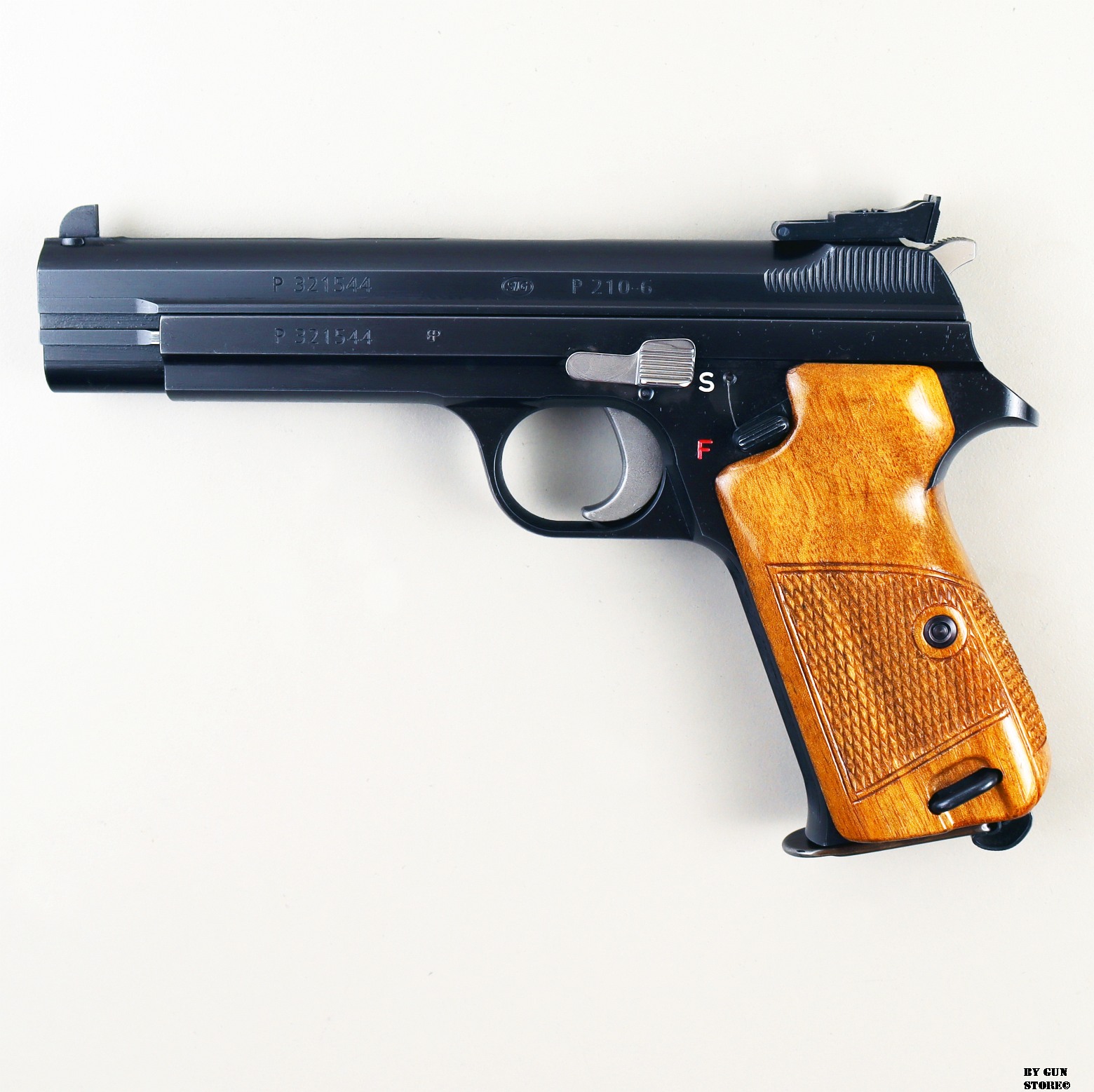 Pistola Sig mod. P210-6 cal. 7,65 para matr. P321544