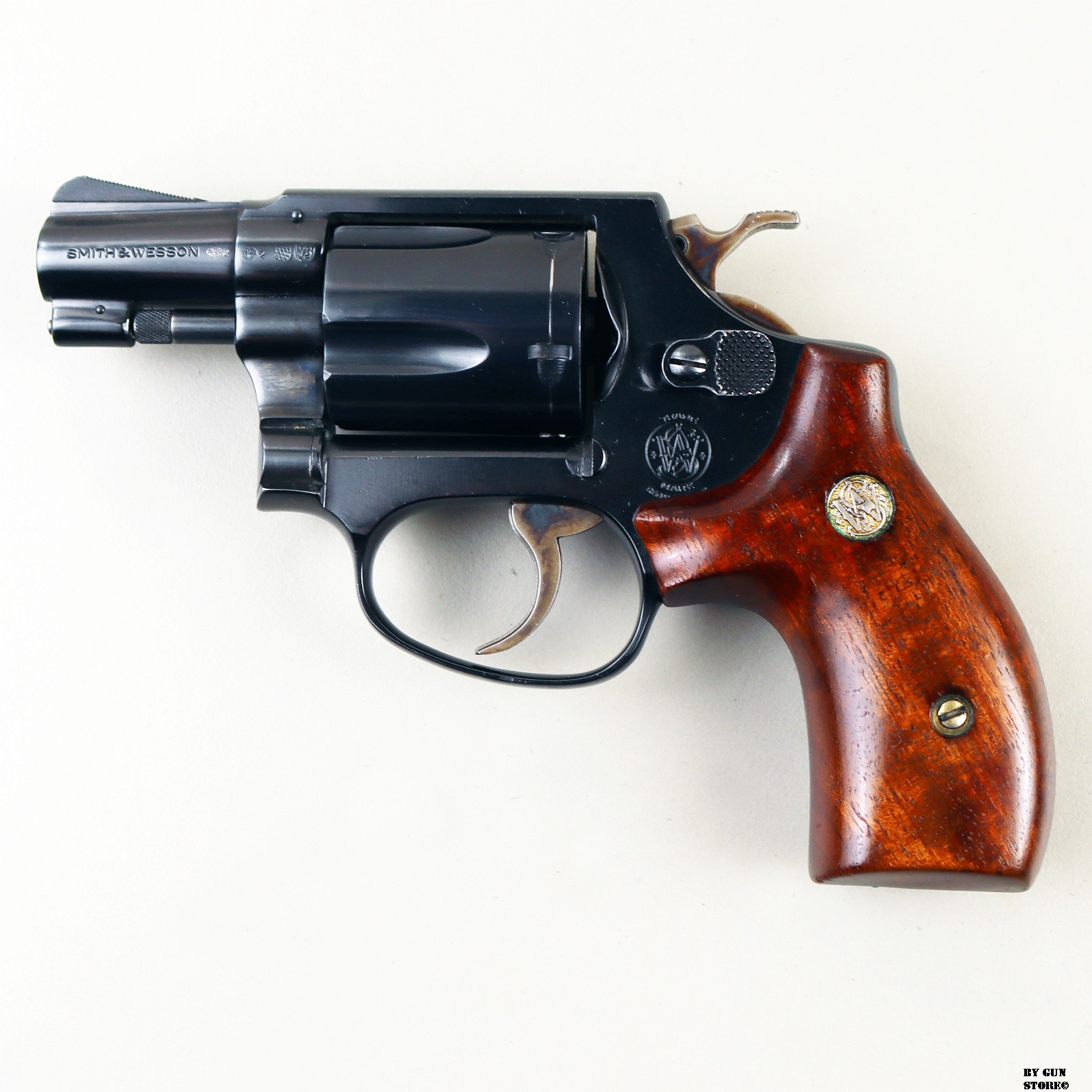 Revolver Smith & Wesson mod. 36 cal. 38 spec matr. J120481