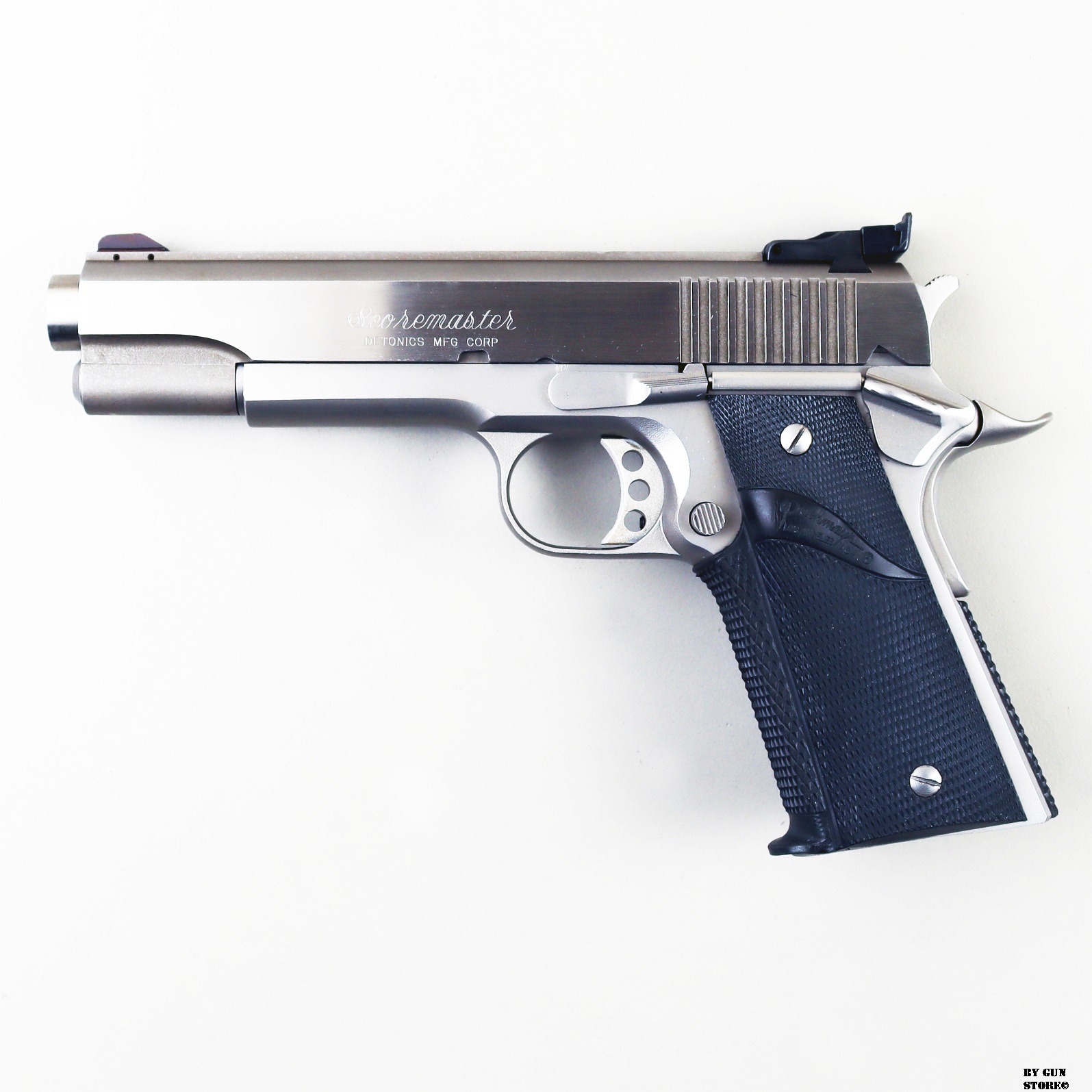 Pistola Detonics mod. Scoremaster cal. 451 Det. Mast. matr. CRM3446