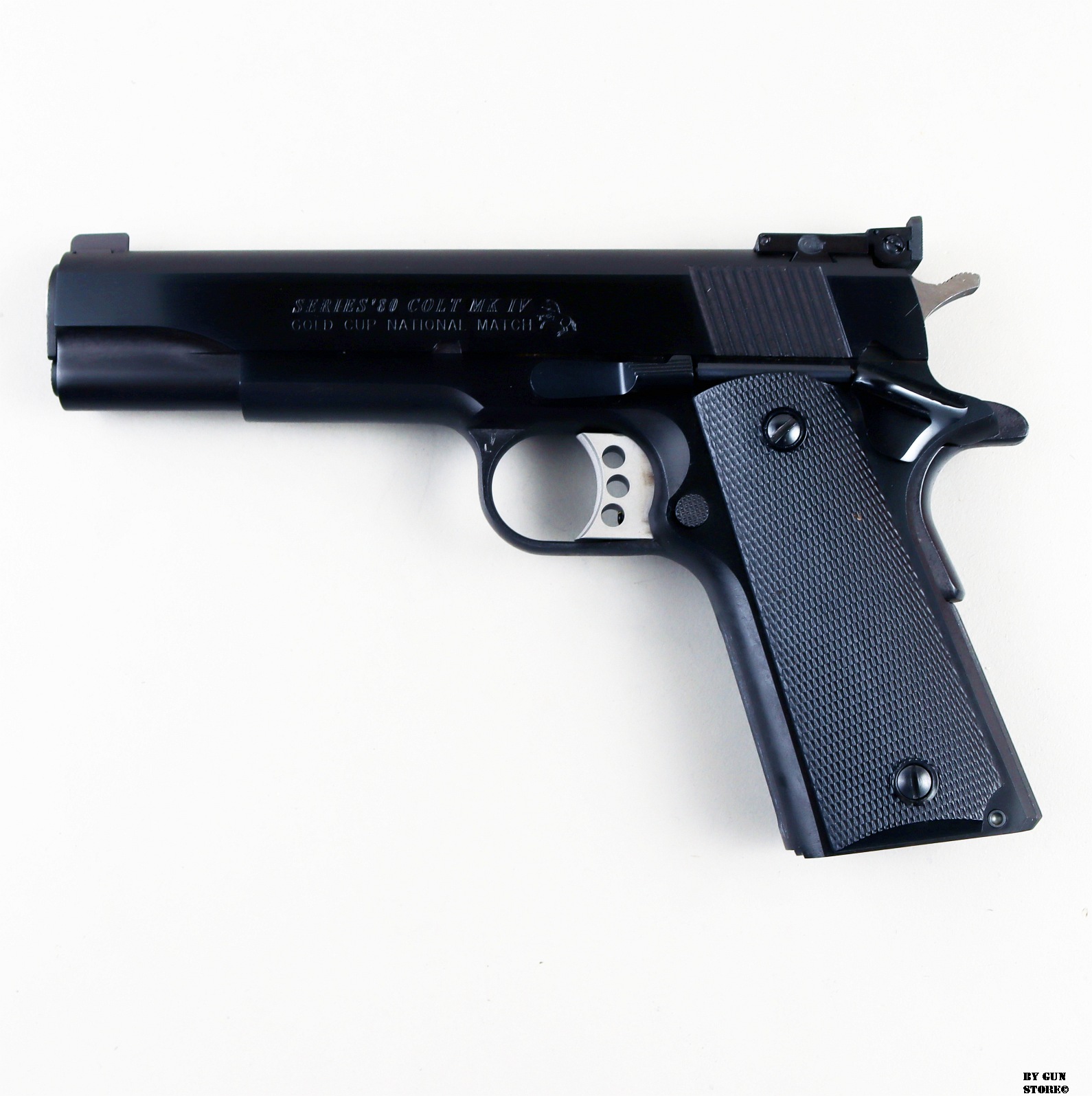 Pistola Colt mod. MKIV Gold Cup National Match cal. 45 acp matr. FN103282