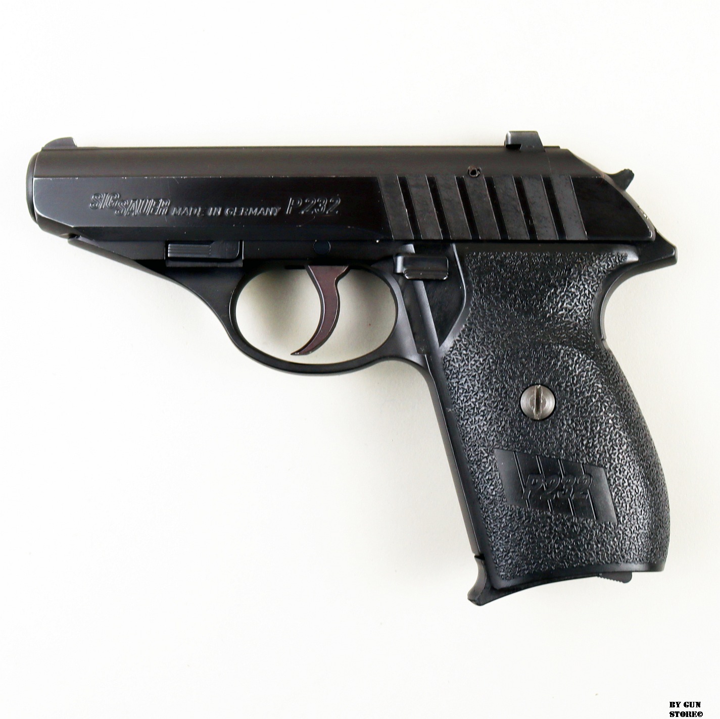 Pistola Sig Sauer mod. P232 cal. 9 corto matr. S251666