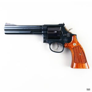 Revolver Smith & Wesson mod. 586-3 cal. 357 mag. matr. BHE8664