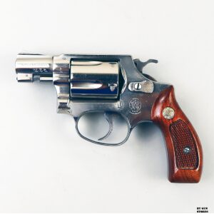 Revolver Smith & Wesson mod. 36 cal. 38 spec. matr. J684597