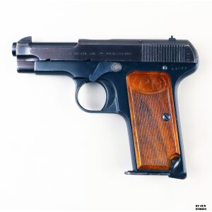 Pistola Beretta mod. Brevetto 1915 cal. 7,65 mm matr. 37577