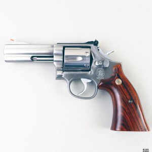 Revolver Smith & Wesson mod. 686-3 cal. 357 Mag. matr. BFZ6154