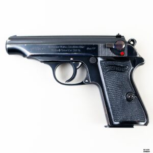 Pistola Walther mod. PP cal. 7,65 mm matr. 815079